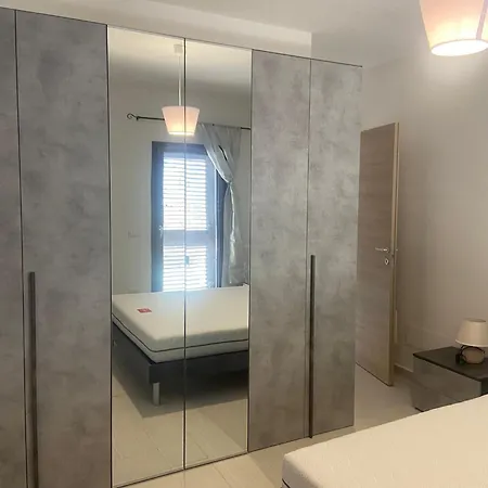 Le Di E Dintorni Apartment